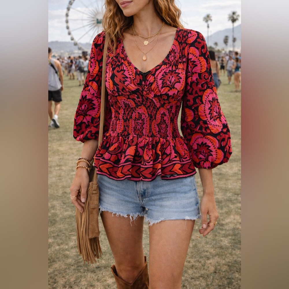 House of Harlow 1960 Smocked Peplum Top Boho Floral Pink Black Small